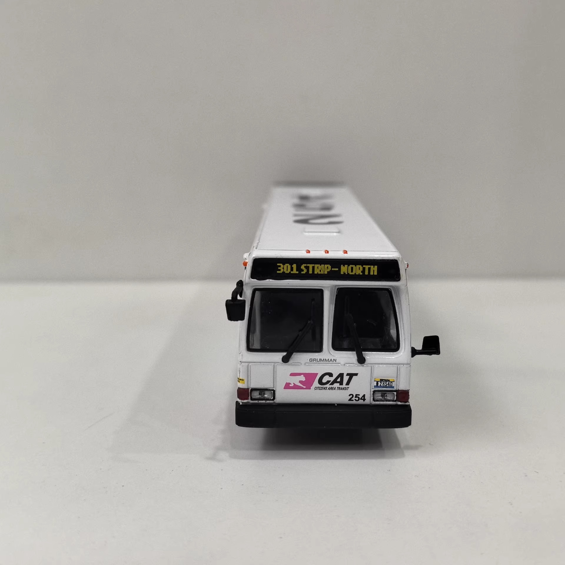 Diecast IR 1/87 Scale HO GRUMM - огляд і ціна Cat Toys